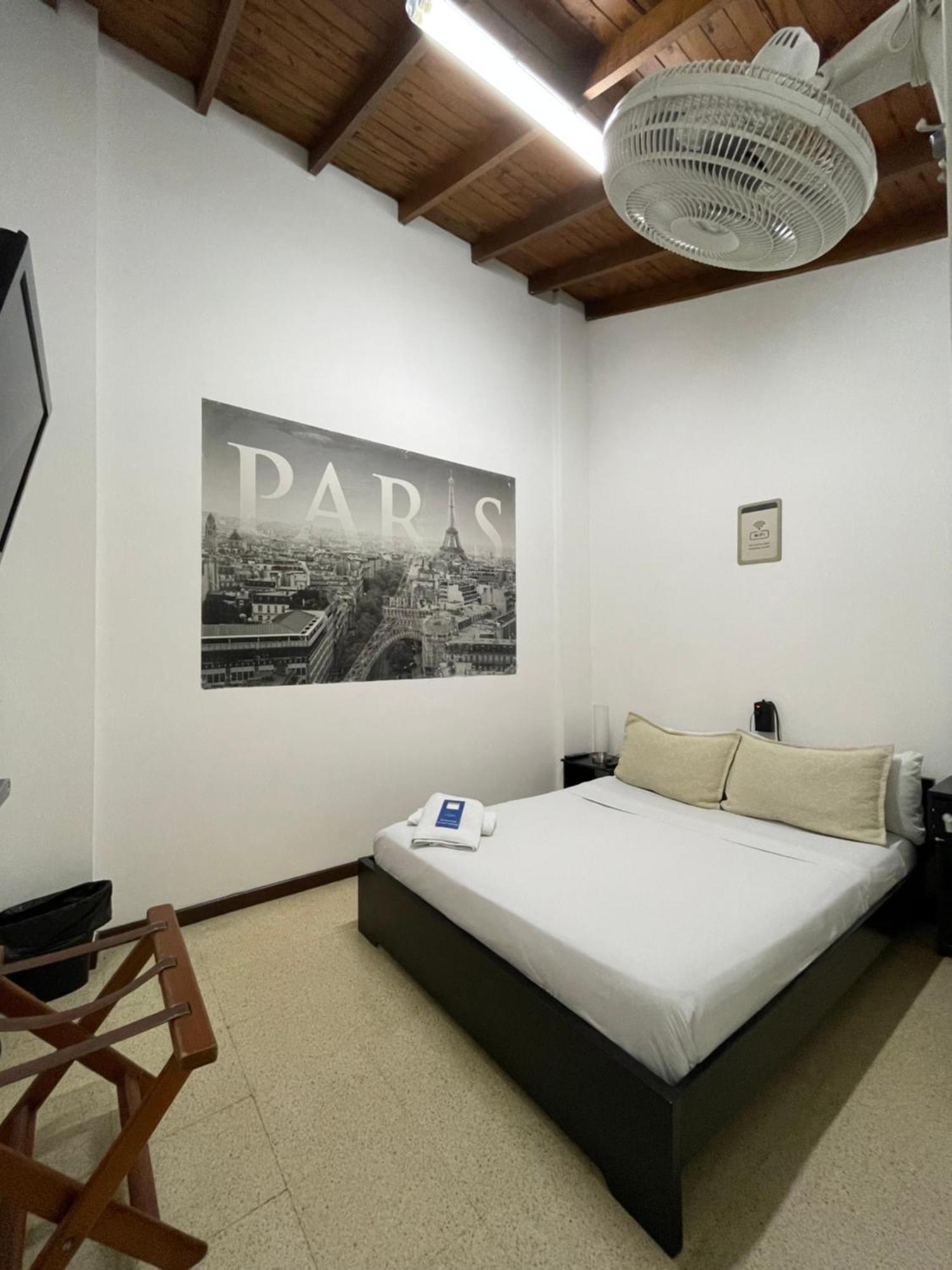 Hostal Lleras Calle 8 Medellín Exteriér fotografie