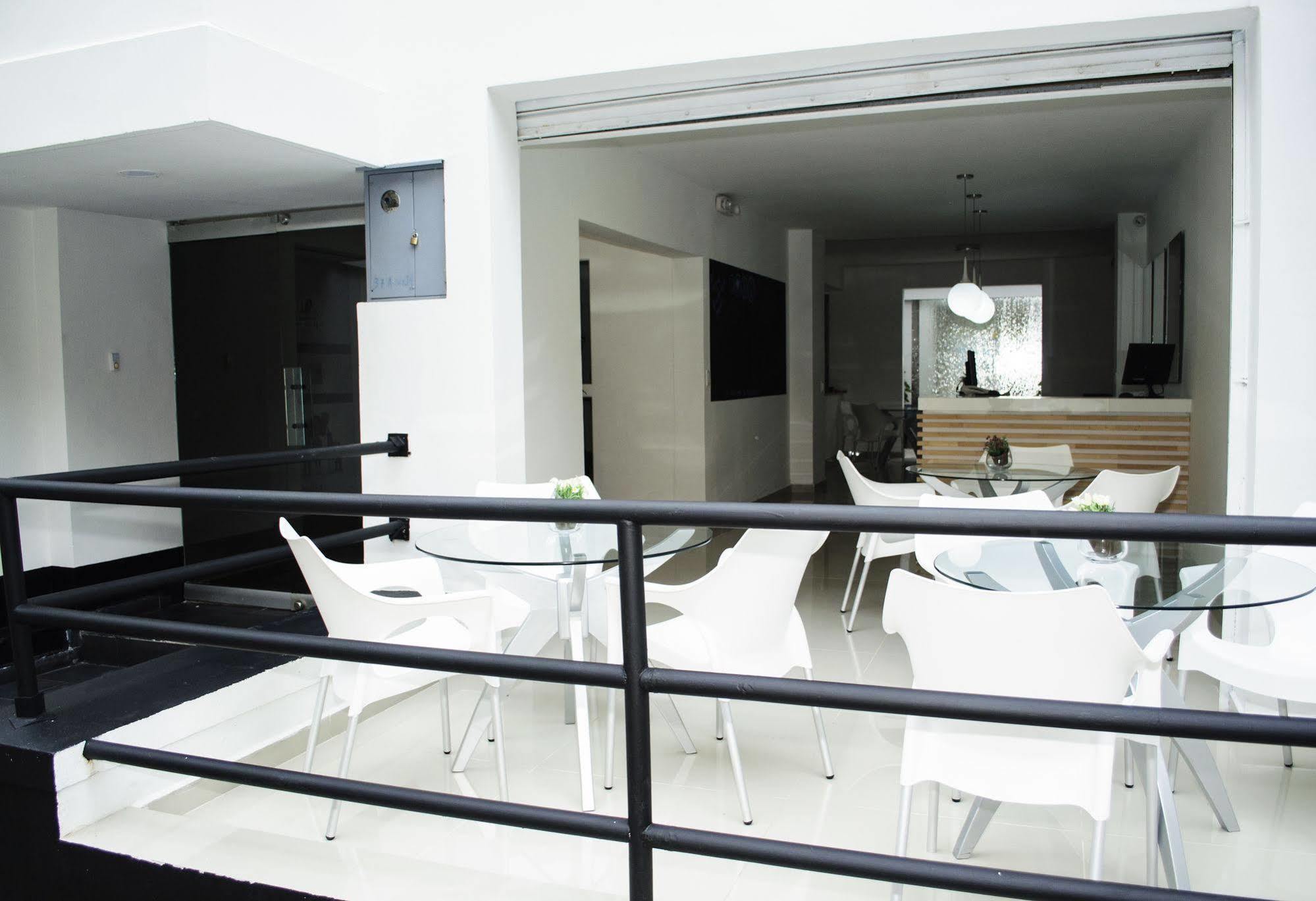 Hostal Lleras Calle 8 Medellín Exteriér fotografie